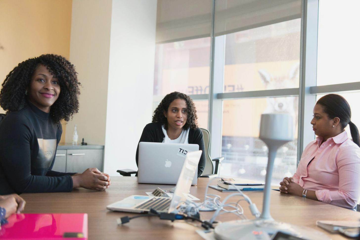 Formation en gestion financière - participants lors d'un atelier pratique